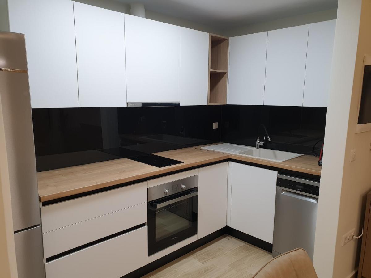 Olive Deluxe Apartment Kardítsa Екстериор снимка